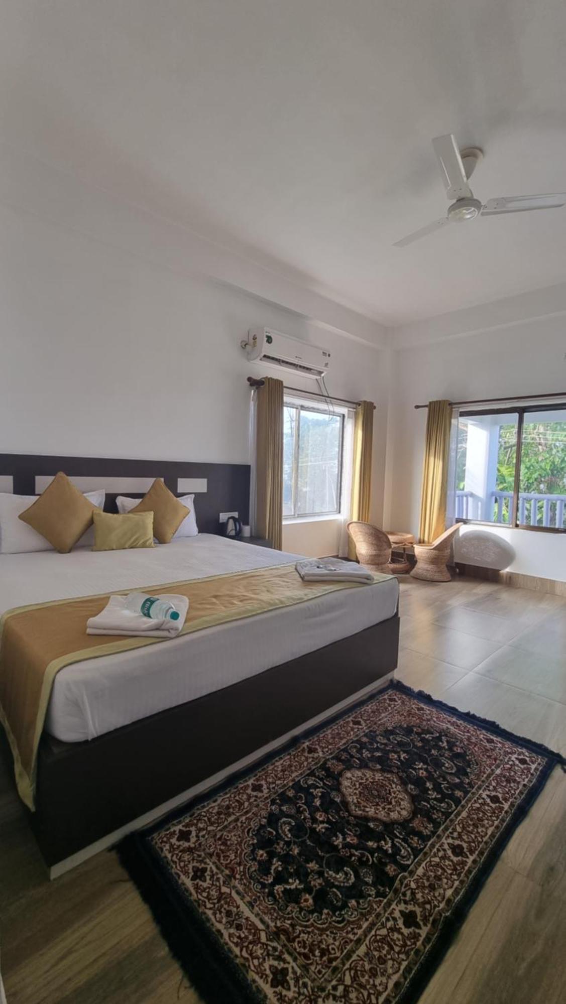 Shivaji Inn Казіранґа Екстер'єр фото