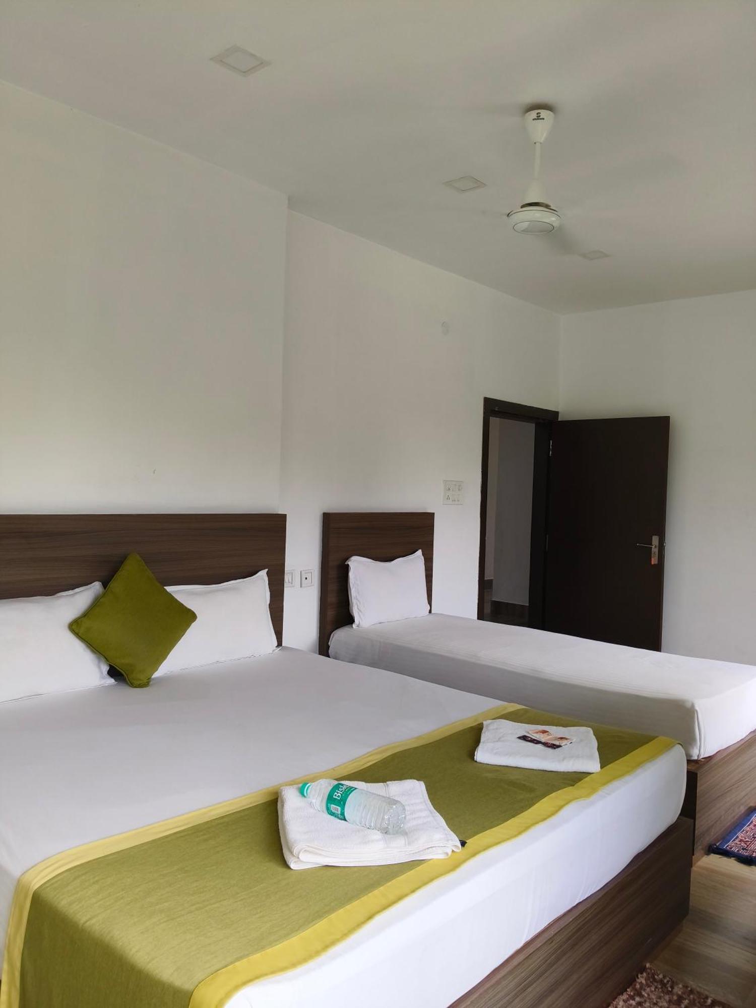 Shivaji Inn Казіранґа Екстер'єр фото